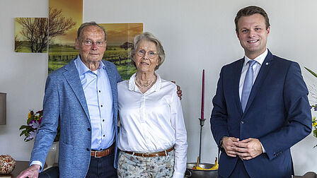 foto van echtpaar valstar boon en wethouder valstar